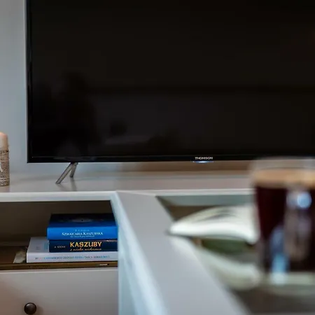 아파트 Apartament W Sierakowicach